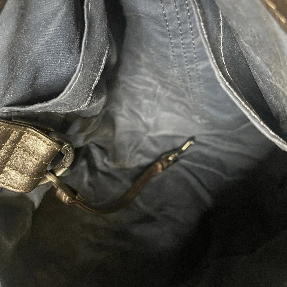 Rough & Tumble 1903 Dark Leather Saddle Crossbody Bag Made In Maine